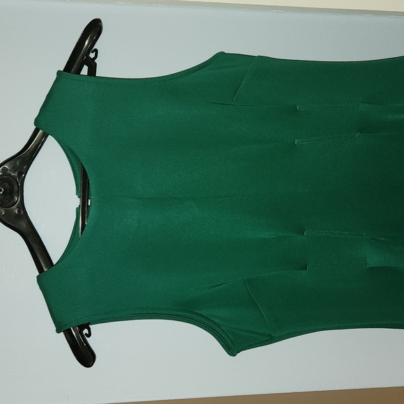 Green bodycon dress - Picture 2 of 7